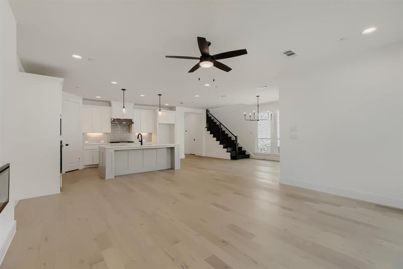 3129 Sir Judge Drive, Lewisville TX 75056 - Photo 8