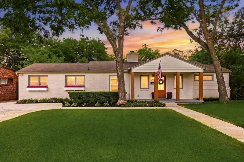 6387 Greenway Road, Fort Worth TX 76116