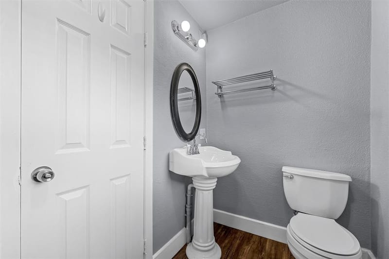 2222 Speight Avenue, Waco TX 76706 - Photo 11