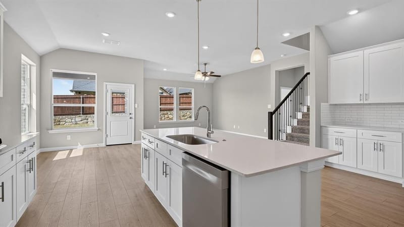 15068 SPLENDOR Street, Fort Worth TX 76008 - Photo 6