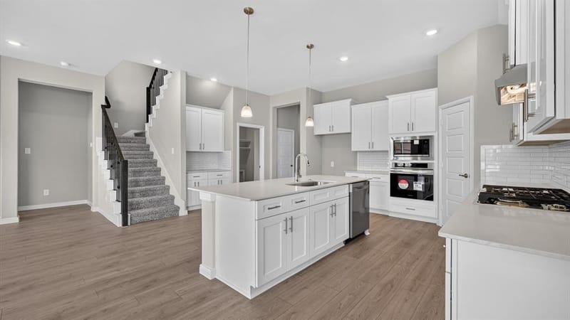 15068 SPLENDOR Street, Fort Worth TX 76008 - Photo 4