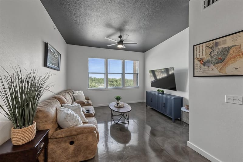 201 W Lancaster Avenue # 409, Fort Worth TX 76102 - Photo 16