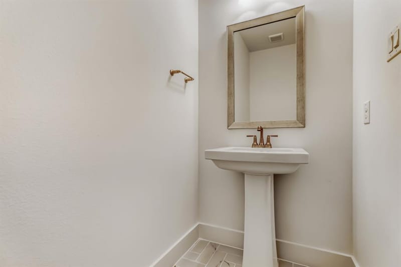 3133 Sir Judge Drive, Lewisville TX 75056 - Photo 18