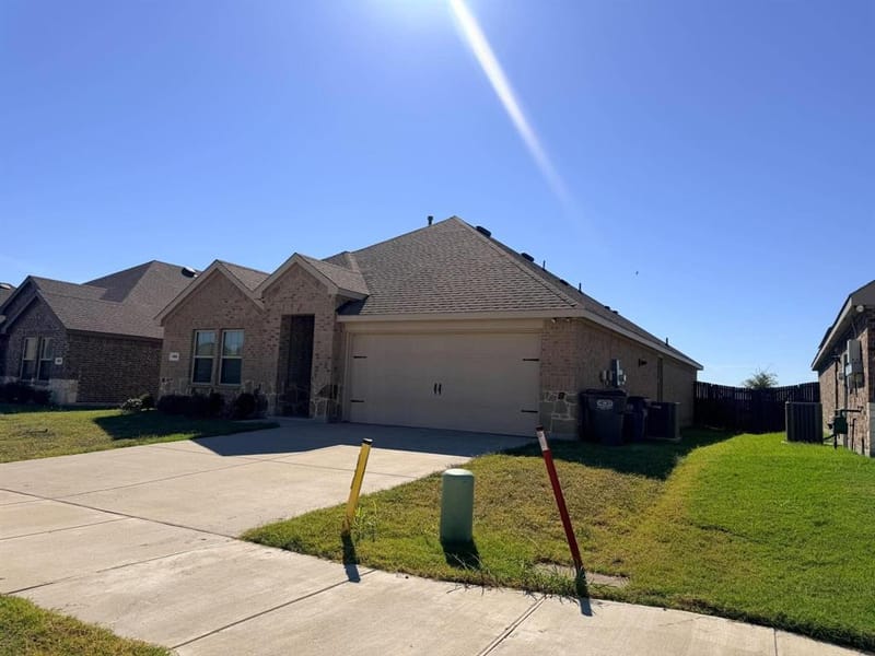 701 Summit Pass Lane, Princeton TX 75407 - Photo 2