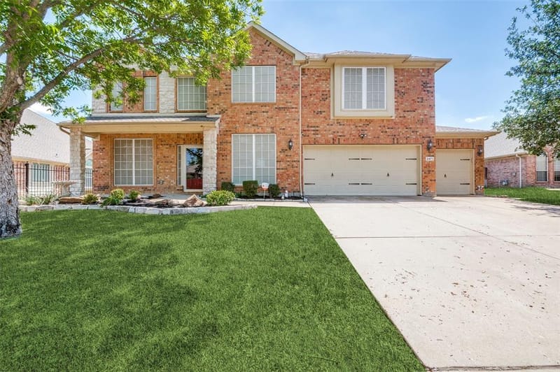 2471 Somervell Trail, Grand Prairie TX 75052 - Photo 3