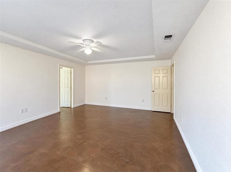 935 Thistle Ridge Lane, Arlington TX 76017 - Photo 7