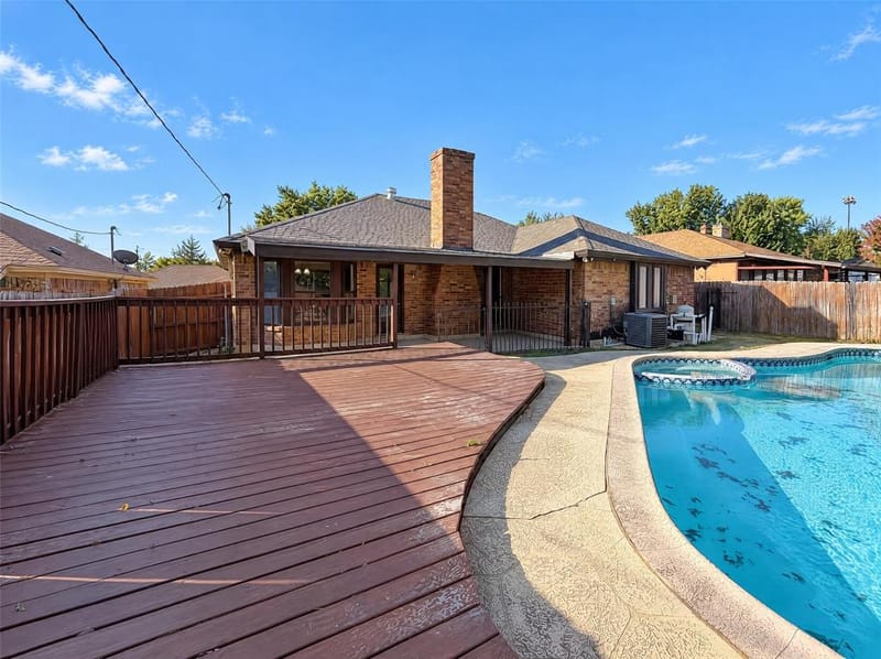 935 Thistle Ridge Lane, Arlington TX 76017 - Photo 15