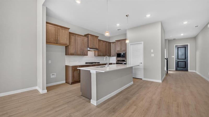 724 CELESTIAL Way, Fort Worth TX 76008 - Photo 5