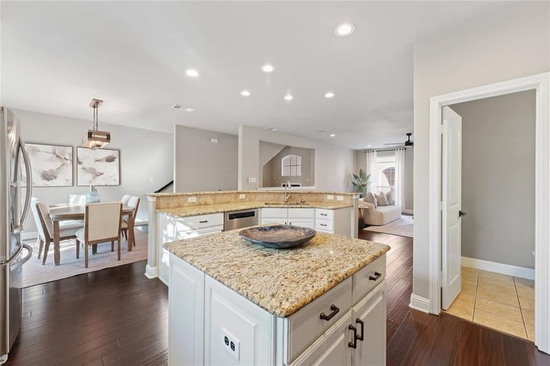4007 Brownstone Court, Dallas TX 75204 - Photo 6