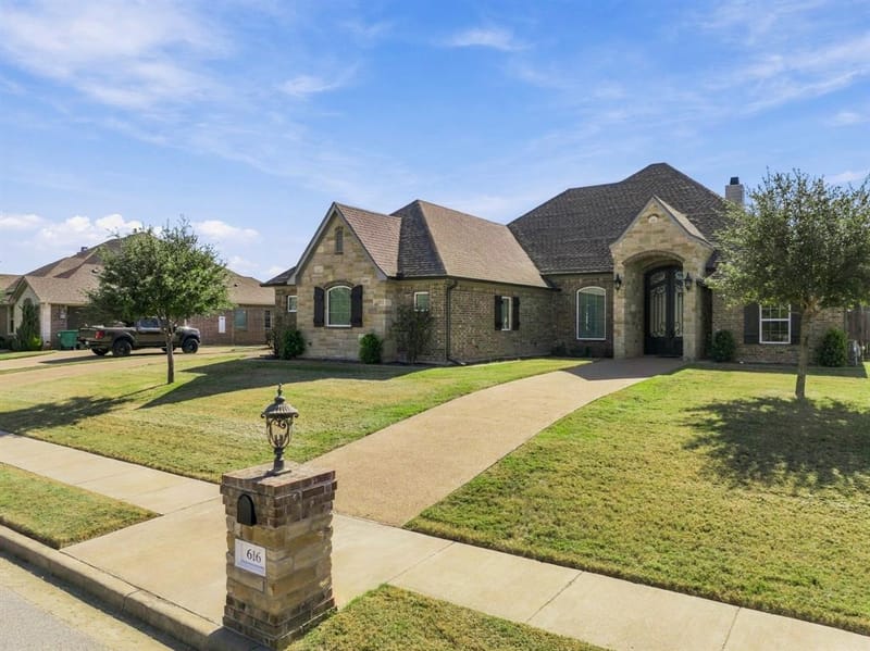 616 Hunton Lane, Robinson TX 76706 - Photo 3