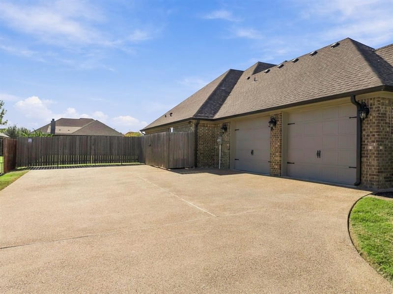616 Hunton Lane, Robinson TX 76706 - Photo 36