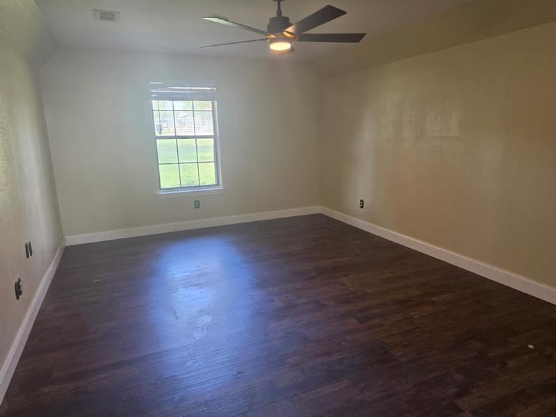 1117 Bradley Drive, Azle TX 76020 - Photo 17