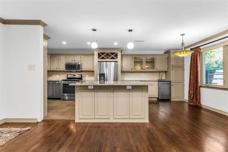 924 Sylvania Drive, Dallas TX 75218 - Photo 17