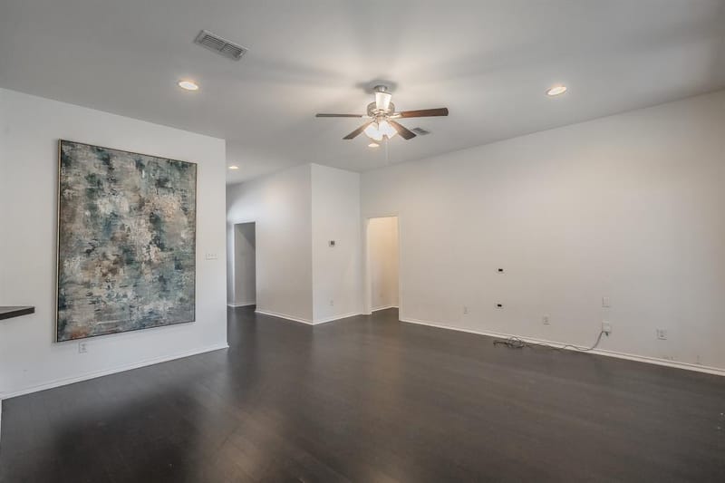 7924 Fox Chase Drive, Arlington TX 76001 - Photo 16