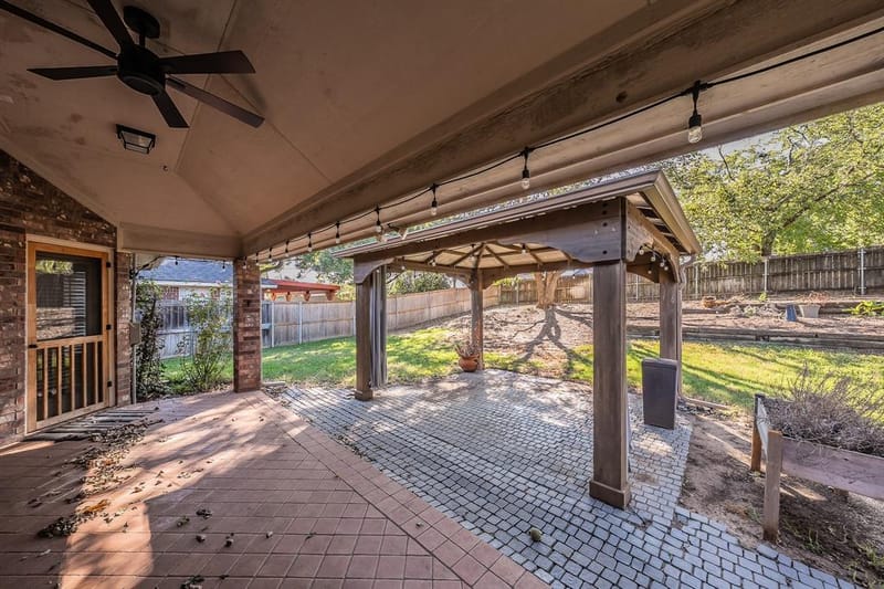 7924 Fox Chase Drive, Arlington TX 76001 - Photo 34