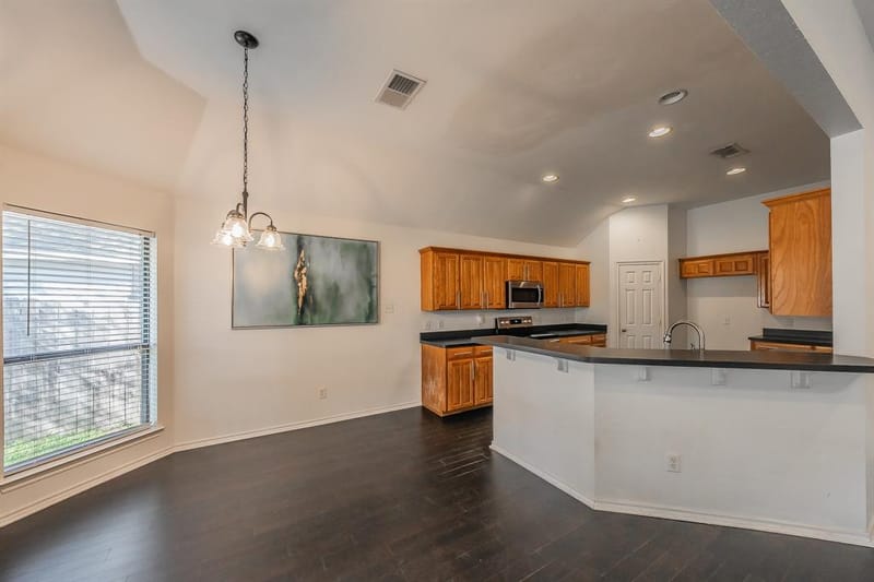 7924 Fox Chase Drive, Arlington TX 76001 - Photo 19