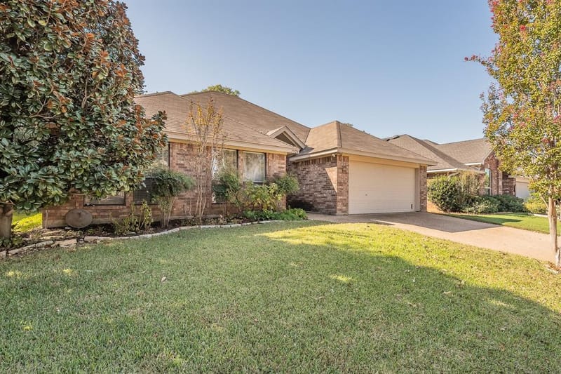 7924 Fox Chase Drive, Arlington TX 76001 - Photo 40