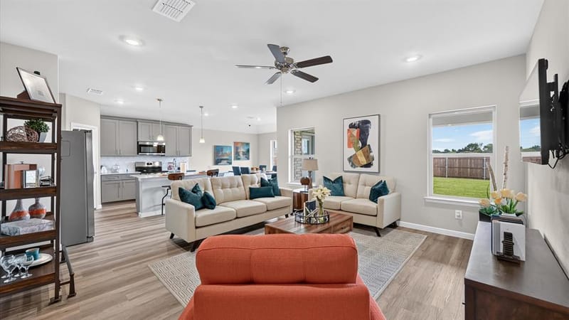1430 CANTERBURY Trail, DeSoto TX 75115 - Photo 9