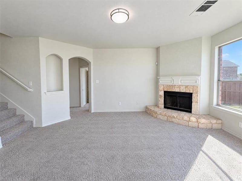 1476 Park Crest Drive, Crowley TX 76036 - Photo 6