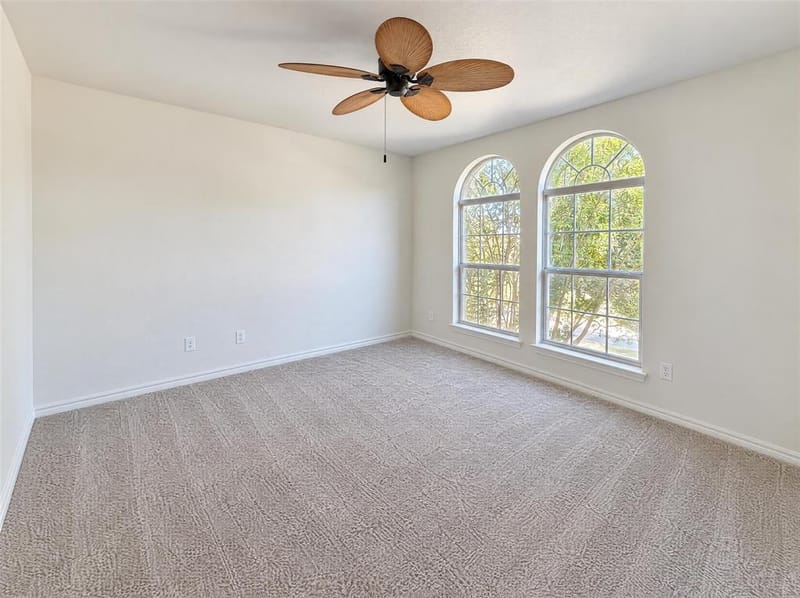 1476 Park Crest Drive, Crowley TX 76036 - Photo 13