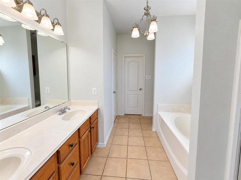 1476 Park Crest Drive, Crowley TX 76036 - Photo 9