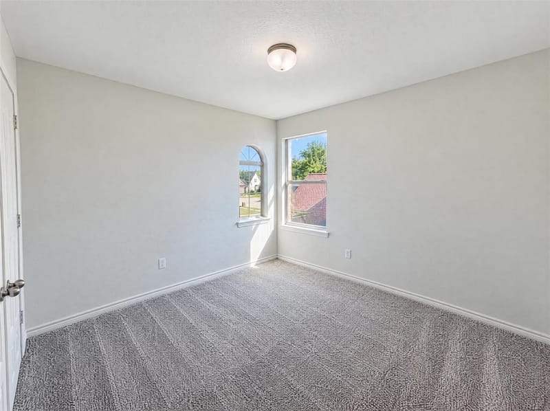 1476 Park Crest Drive, Crowley TX 76036 - Photo 10