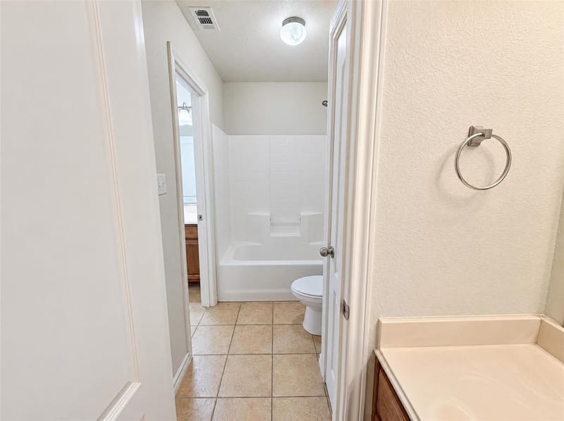 1476 Park Crest Drive, Crowley TX 76036 - Photo 15