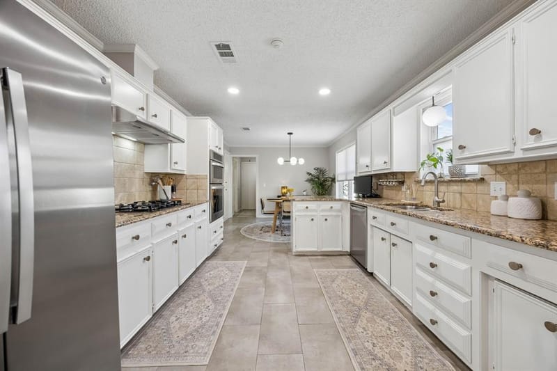 3321 Canoncita Lane, Plano TX 75023 - Photo 6
