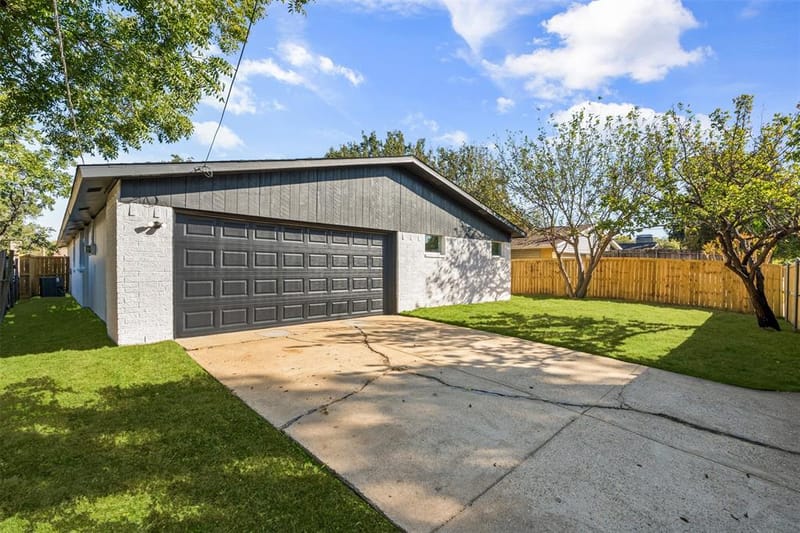 717 Bluebonnet Drive, Grand Prairie TX 75052 - Photo 37