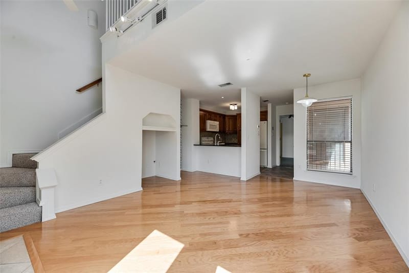 3121 Sondra Drive # 201, Fort Worth TX 76107 - Photo 3