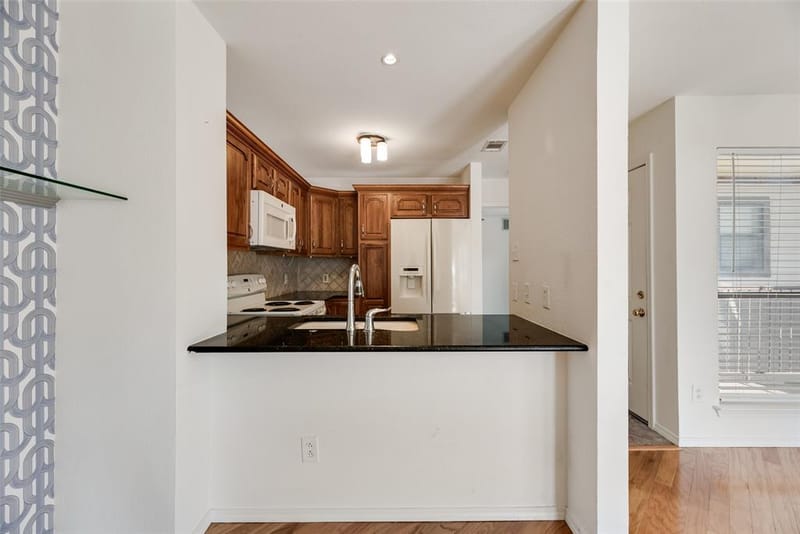 3121 Sondra Drive # 201, Fort Worth TX 76107 - Photo 8