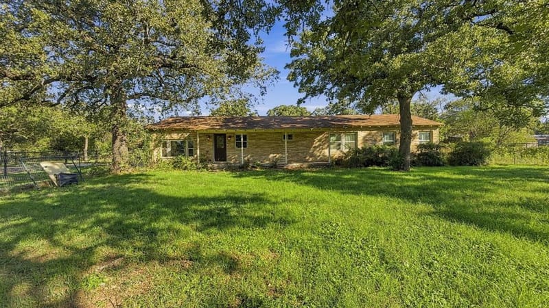 2815 McPherson Road, Fort Worth TX 76140