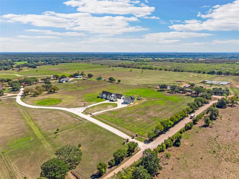 124 Private Road 3666, China Spring TX 76633 - Photo 37