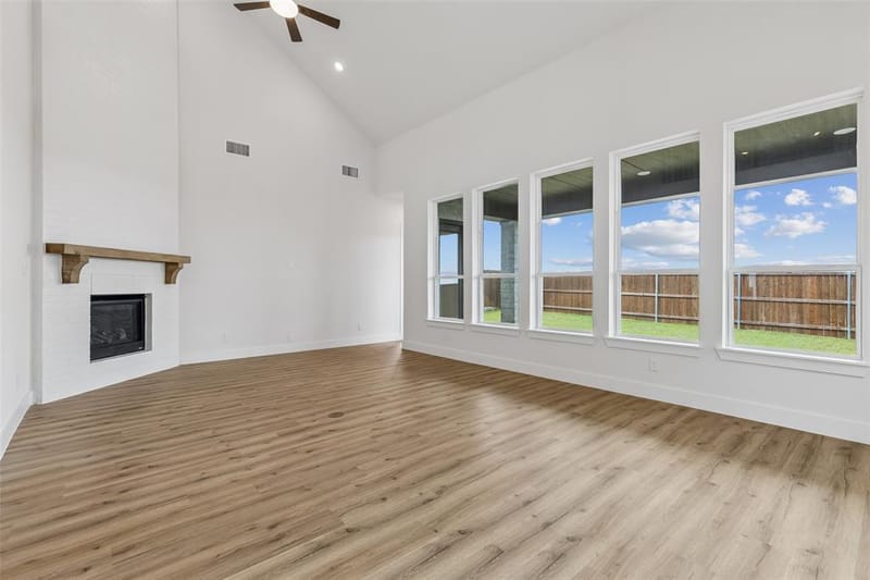 1729 Boxwood Row Drive, Aubrey TX 76227 - Photo 9