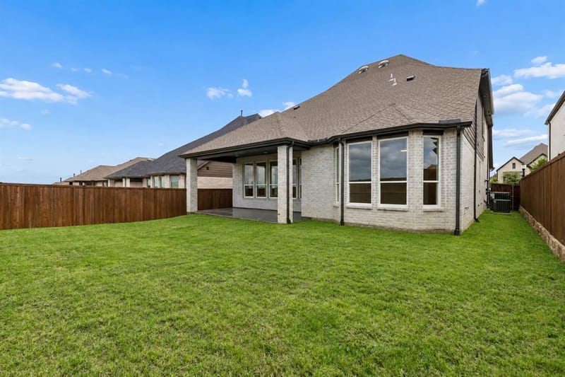 1729 Boxwood Row Drive, Aubrey TX 76227 - Photo 33