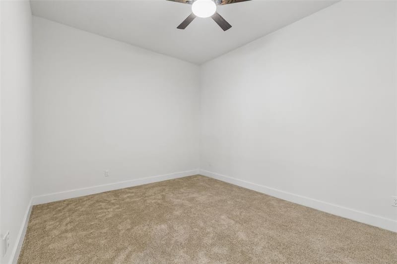1729 Boxwood Row Drive, Aubrey TX 76227 - Photo 19