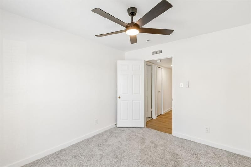 1902 Edna Smith Drive, Garland TX 75040 - Photo 23