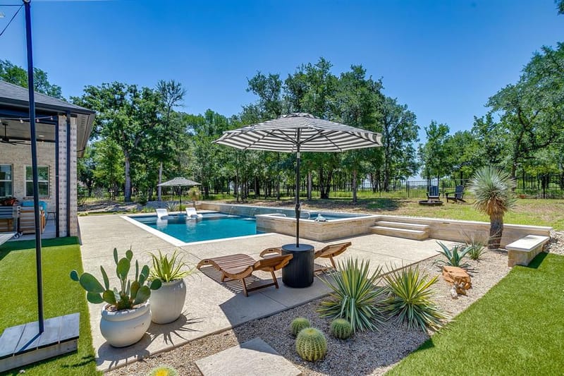 673 S Sugartree Drive, Lipan TX 76462 - Photo 38