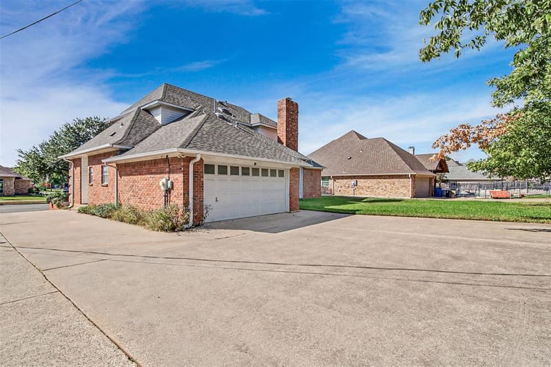 6 Grant Place, Pantego TX 76013 - Photo 16