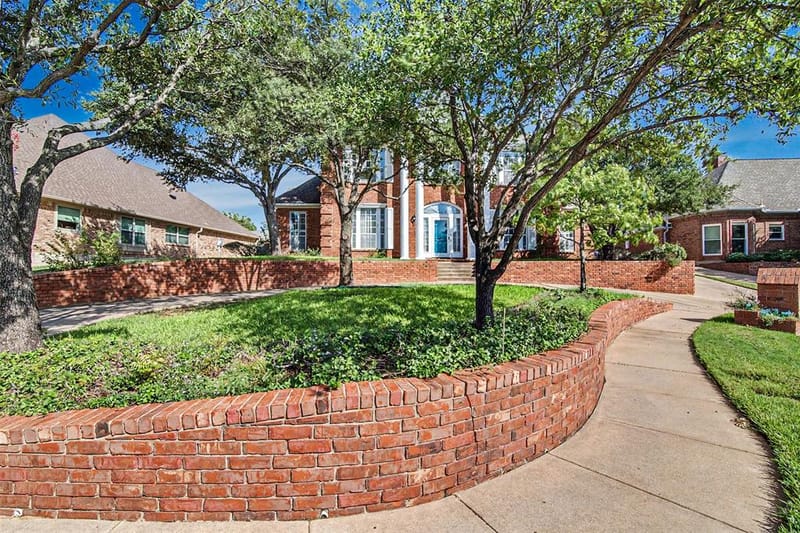 6 Grant Place, Pantego TX 76013 - Photo 3