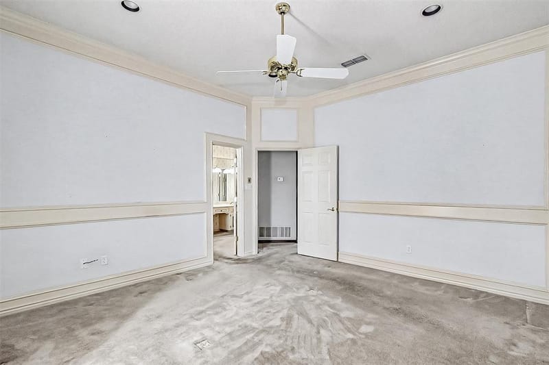 6 Grant Place, Pantego TX 76013 - Photo 32