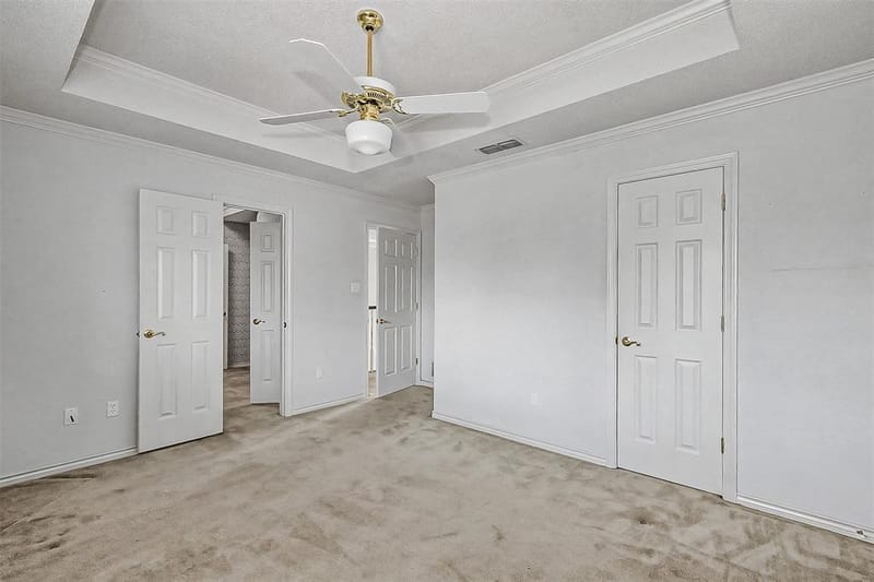6 Grant Place, Pantego TX 76013 - Photo 30