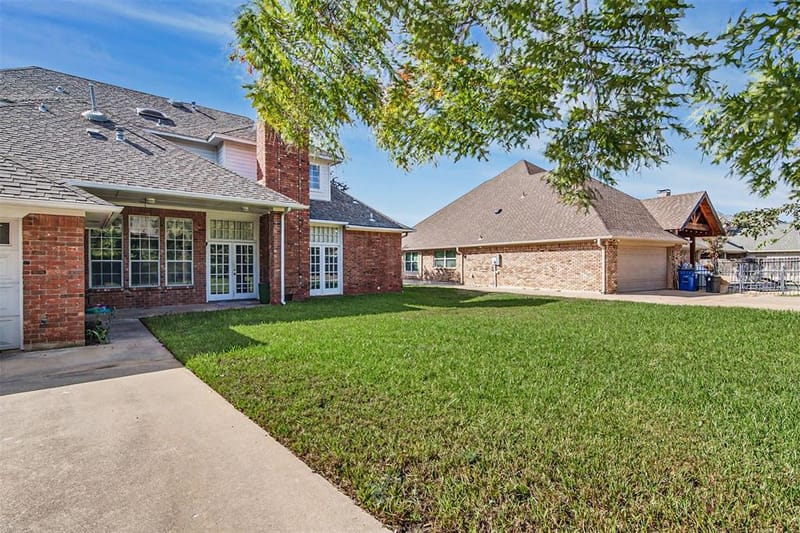 6 Grant Place, Pantego TX 76013 - Photo 15