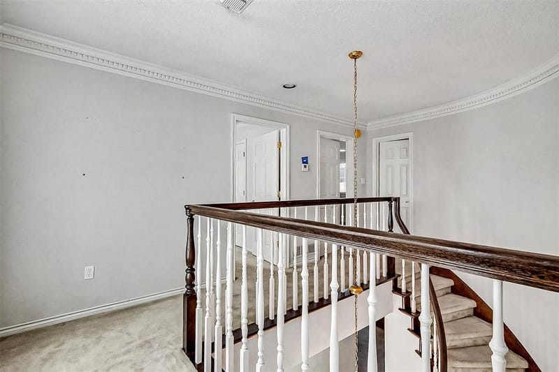 6 Grant Place, Pantego TX 76013 - Photo 11