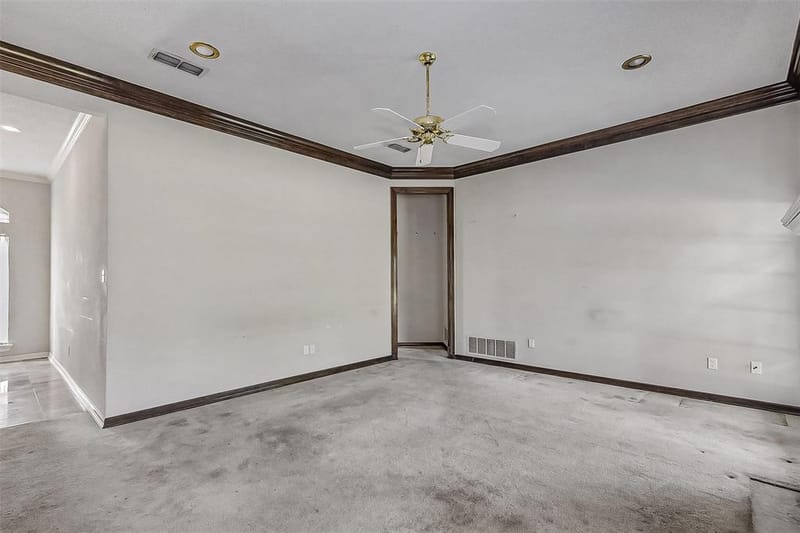 6 Grant Place, Pantego TX 76013 - Photo 19