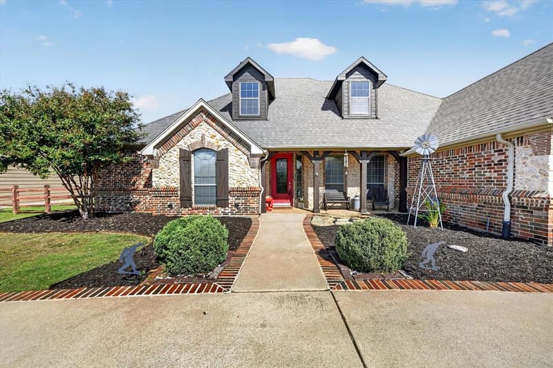 12720 Helen Road, Justin TX 76247