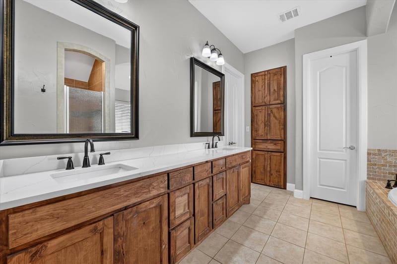 12720 Helen Road, Justin TX 76247 - Photo 15