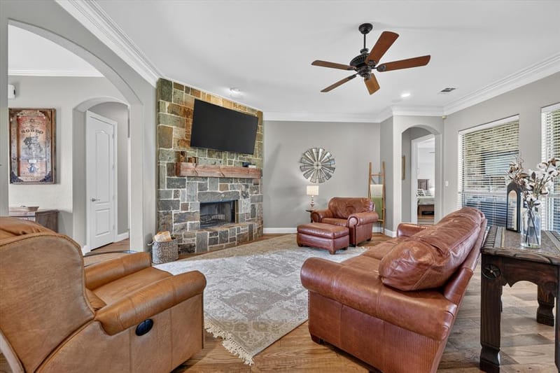 12720 Helen Road, Justin TX 76247 - Photo 11