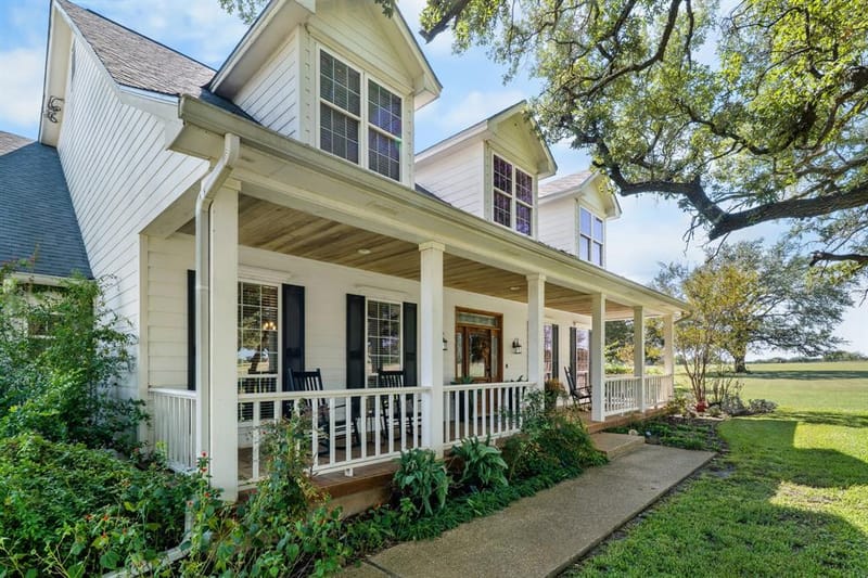 1540 Austin Hines Drive, China Spring TX 76633 - Photo 4