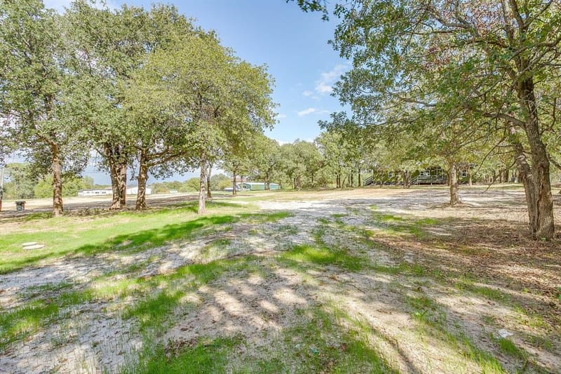 190 Salt Creek Road, Springtown TX 76082 - Photo 19
